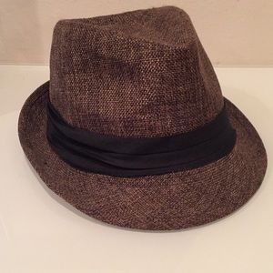 Straw fedora